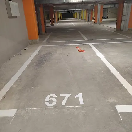 Apartament E N A East Gate Living