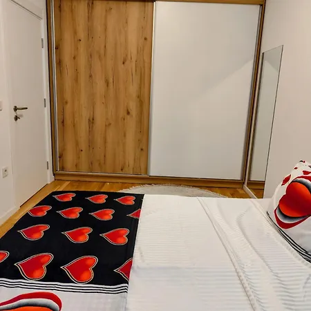 E N A East Gate Living Apartament *